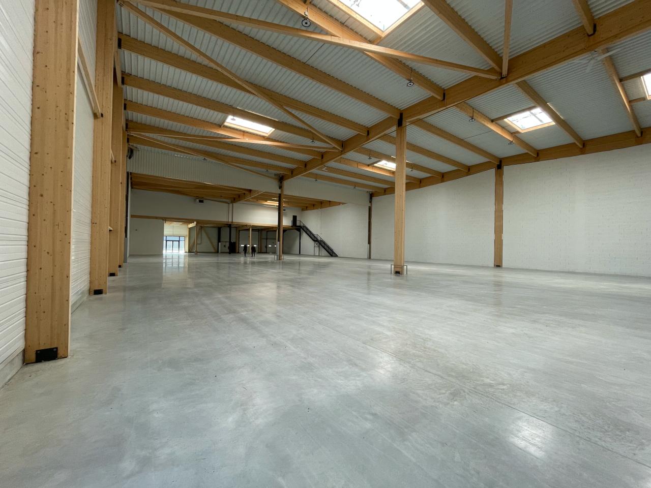 Local d'activité Saint-Bonnet-de-Mure 3136m² Location local d'activité Saint-Bonnet-de-Mure Rhône OLACT2109471 3